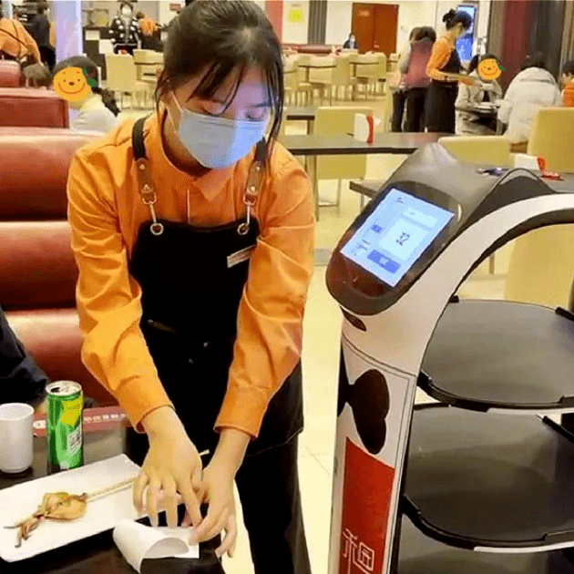 
普渡机械人服务北京大学“hth官网入口”(图3)