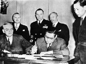 搞笑GIF段子:7 这要怎么解释?‘华体会体育hth官方网站’(图4) 华体会体育hth官方网站