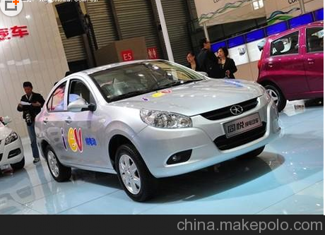 搞笑GIF段子:7 这要怎么解释?‘华体会体育hth官方网站’(图8) hth官网入口