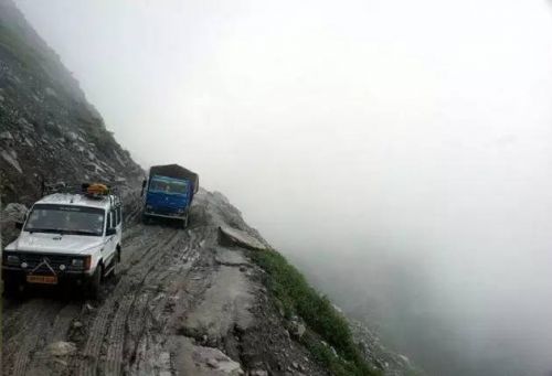 搞笑GIF段子:7 这要怎么解释?‘华体会体育hth官方网站’(图10) hth官网入口