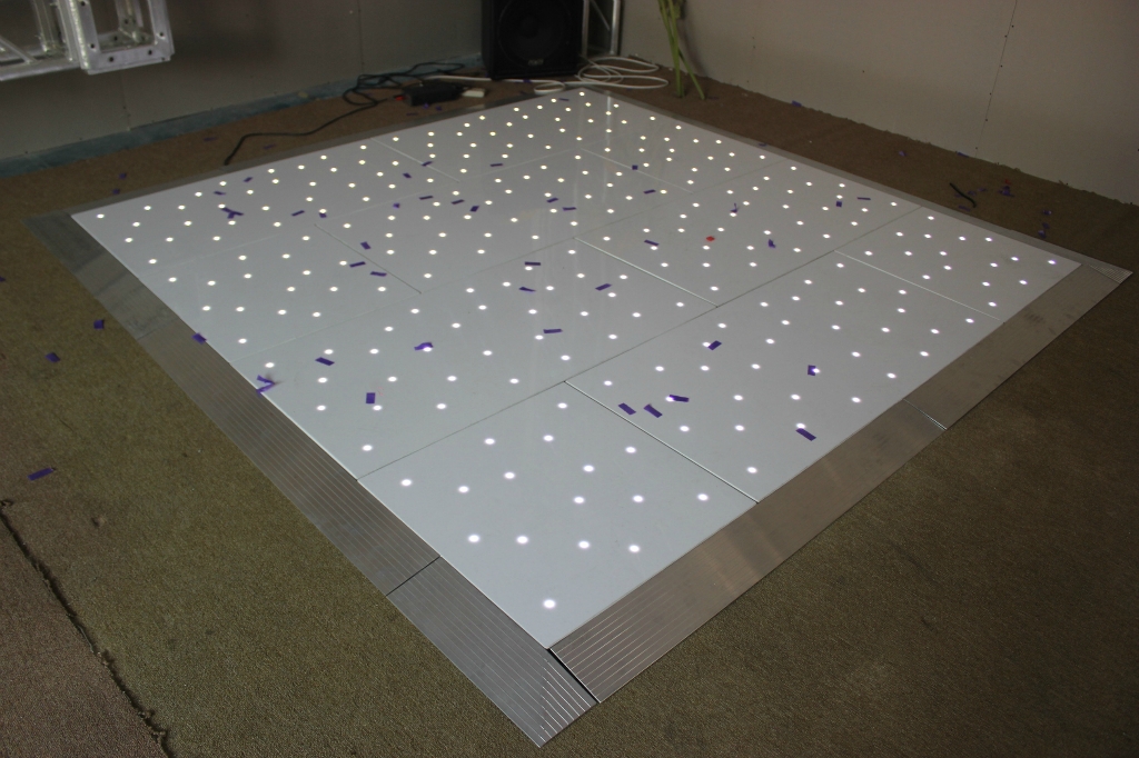 氪金充值可以，但付费下载是“万万不行”的？-华体会体育hth官方网站