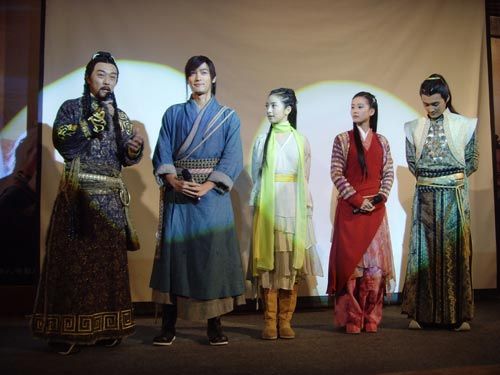 和平精英获胜变观光游戏 触手花花雪地一日游带你看恐龙|hth官网入口(图2) hth官网入口