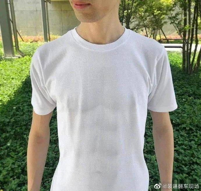 
寺庙的招聘广告 好想去_华体会体育hth官方网站(图13)