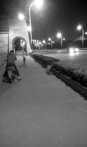 hth官网入口:优秀旅店人必备的10项服务技术(图2) 华体会体育hth官方网站