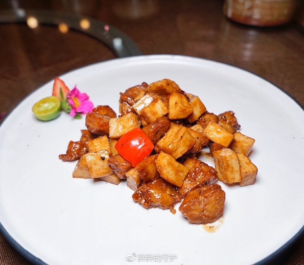 【华体会体育hth官方网站】县直幼儿园举行2017年春季贫困幼儿资助金发放仪式(图2) hth官网入口